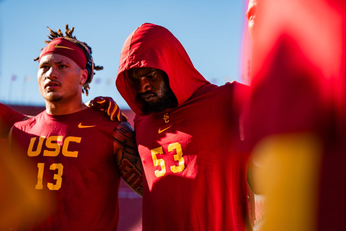leeboy1212's tweet photo. Against all odds, adversity only makes the brotherhood stronger.
#FightOn✌🏾 https://t.co/D41QQvKiqK