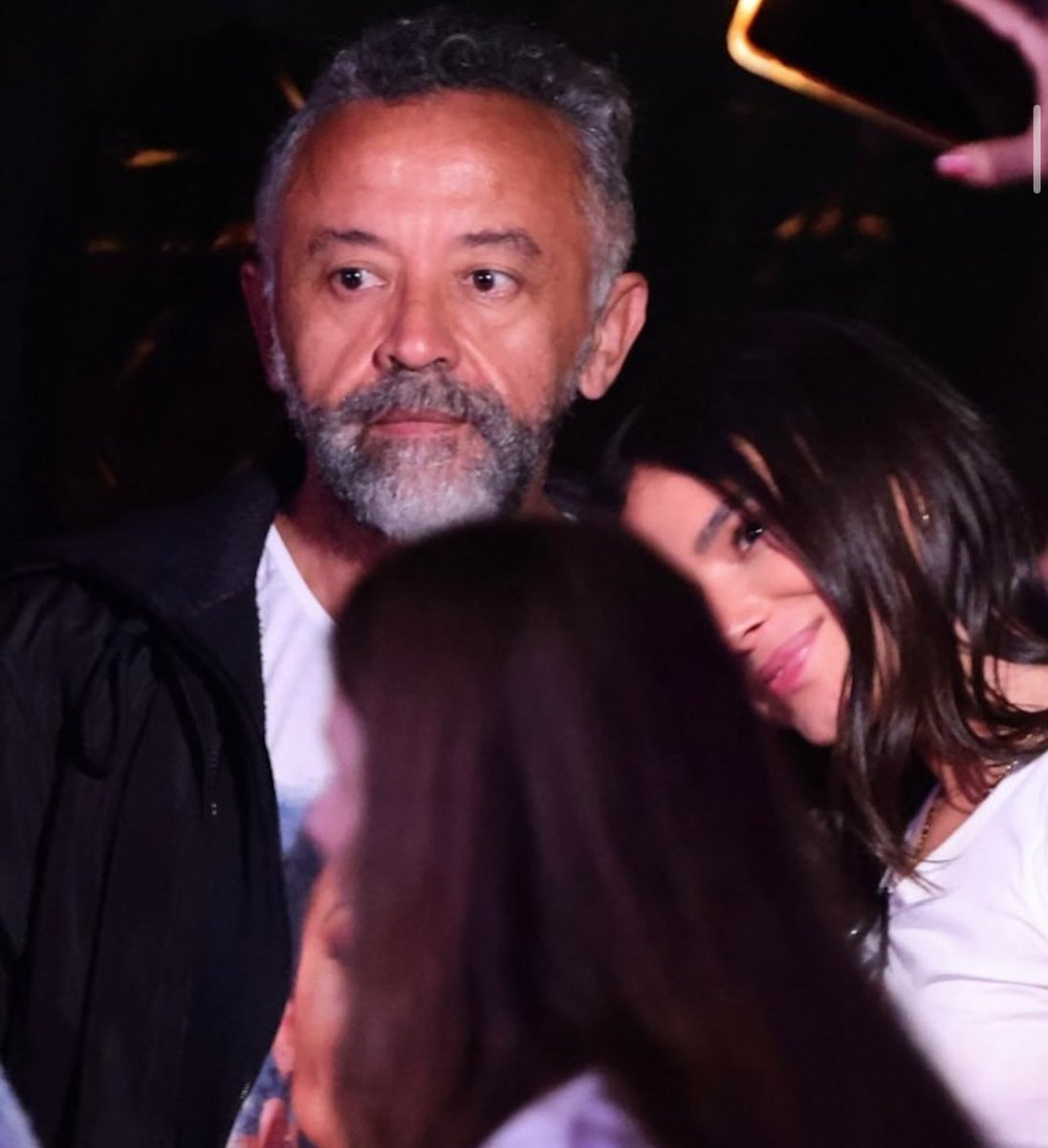 Nana Rude tweet media