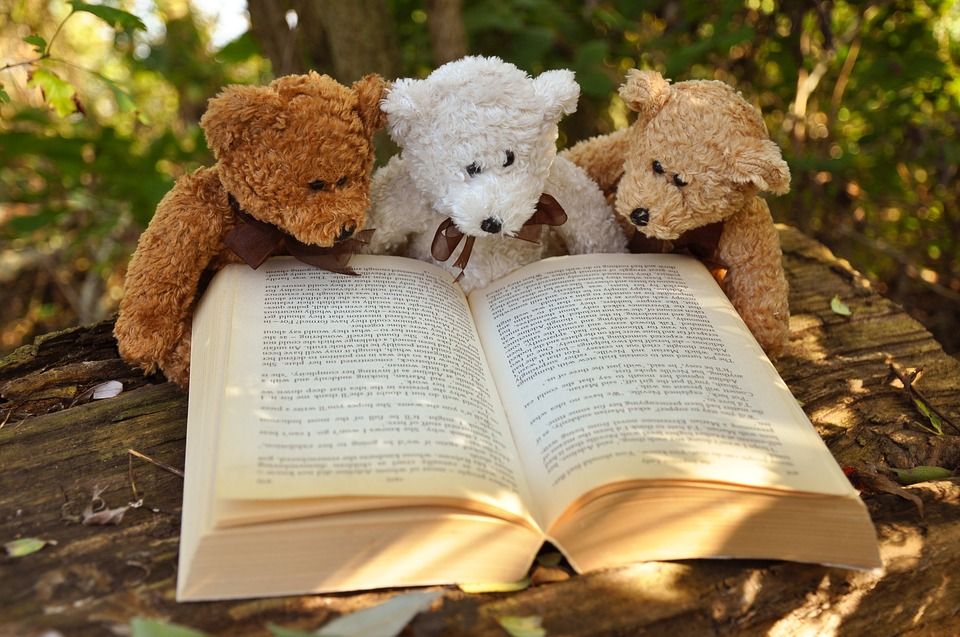 Better_Balham's tweet photo. On Thurs 7 Dec at 4pm + Fri 8 Dec at 10.30am, Storytimes at Balham Library will be held upstairs in the Children’s Library as usual. We are hosting a step-free access Rhyme Time on Mon 4 Dec. Please note that the lift is currently out of order. https://t.co/1mqXoPmxsD
