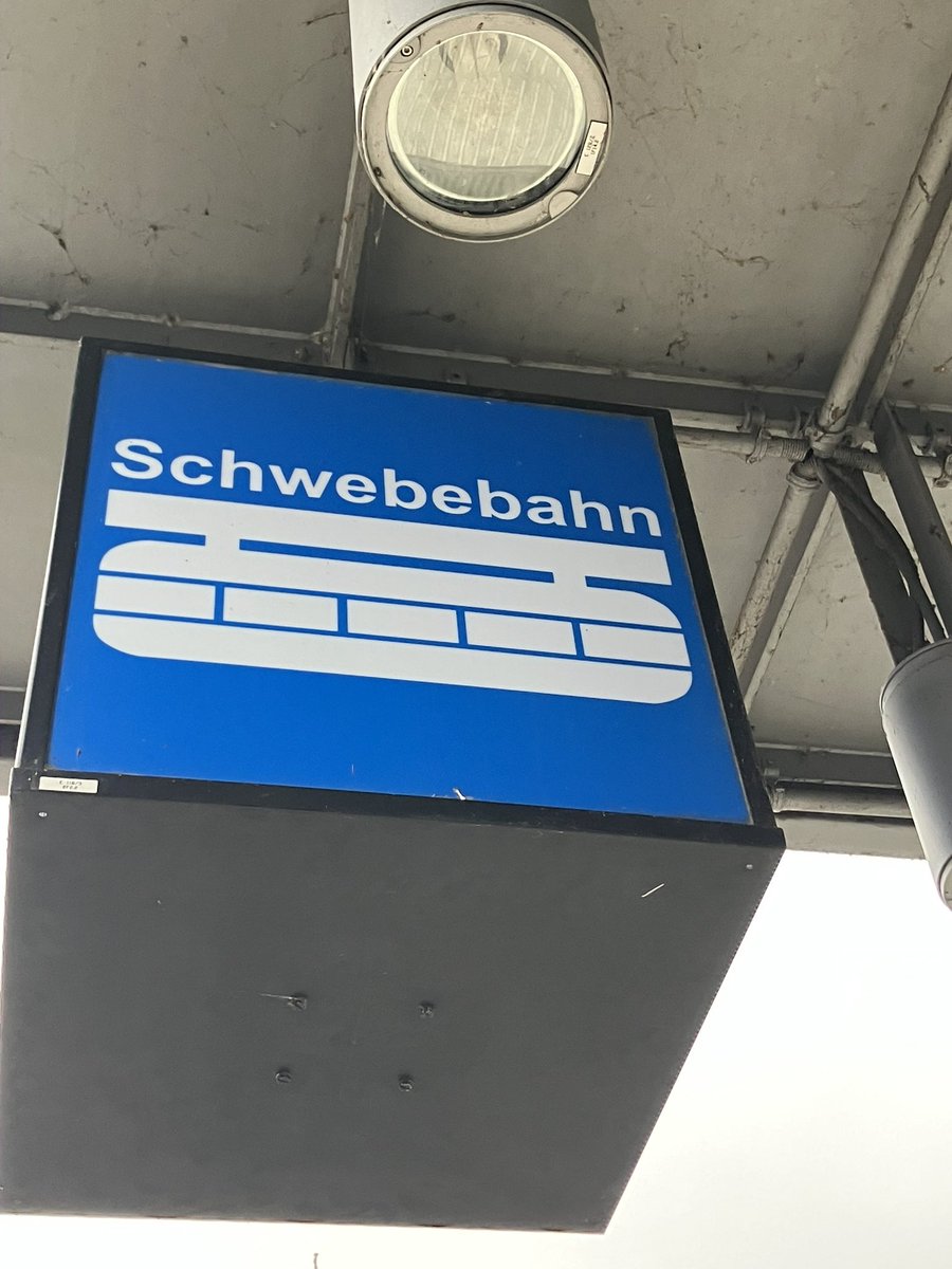 SpectralHeron's tweet photo. Took a train to geek out on another train - Wuppertal suspension railway (the carriages hang suspended over the river/valley) - it was a blast #traingeek #thekidinme https://t.co/sxRPEu5Itz