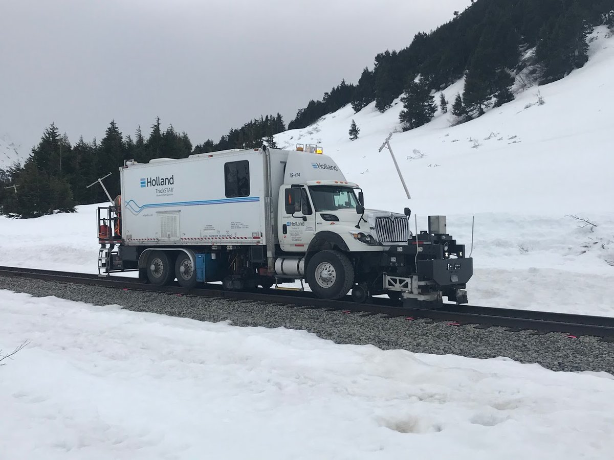 As winter creeps in across North America, are your railways prepared? Holland's fleet of TrackSTAR® testing vehicles give you the ability to identify areas in need of maintenance or areas of derailment risk for prioritization.  Learn More: hollandco.com/track-measurem…