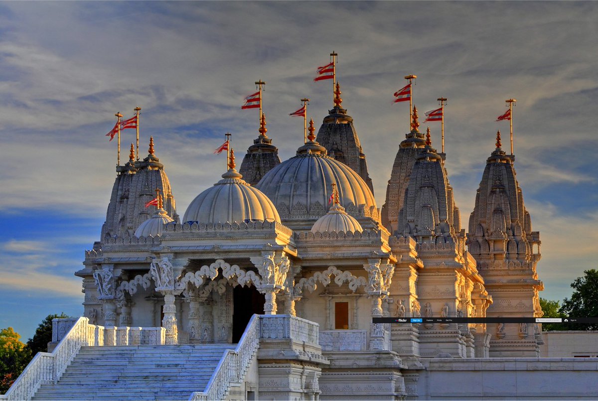 EVENT // Join <a href="/TilakParekh/">Tilak Parekh</a> this Thursday for the final lecture in our Autumn series on Monumentality, as he explores the inception and construction of the remarkable Neasden Temple (1992-95) - one of the largest Hindu temples ever built outside of Asia.

🎟️c20society.org.uk/events