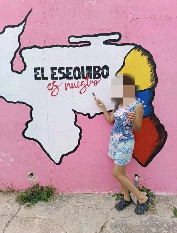 amilcarrock's tweet photo. Cómo va la vaina vamos a necesitar como 5 referendums más para recuperar a falcón y las letras SE, pero lo más importantes si no recuperamos la educación vamos a seguir perdiendo territorio cerebral. https://t.co/mK5FisuzI2