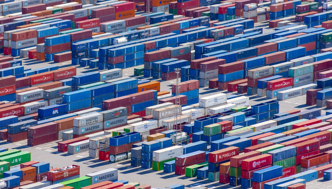 DrewryShipping's tweet photo. Global pool of shipping containers to post two consecutive years of decline
Read more at: https://t.co/IQMEnuSPJO
#containers #shipping #containerfleet https://t.co/DuhIrfUSfm