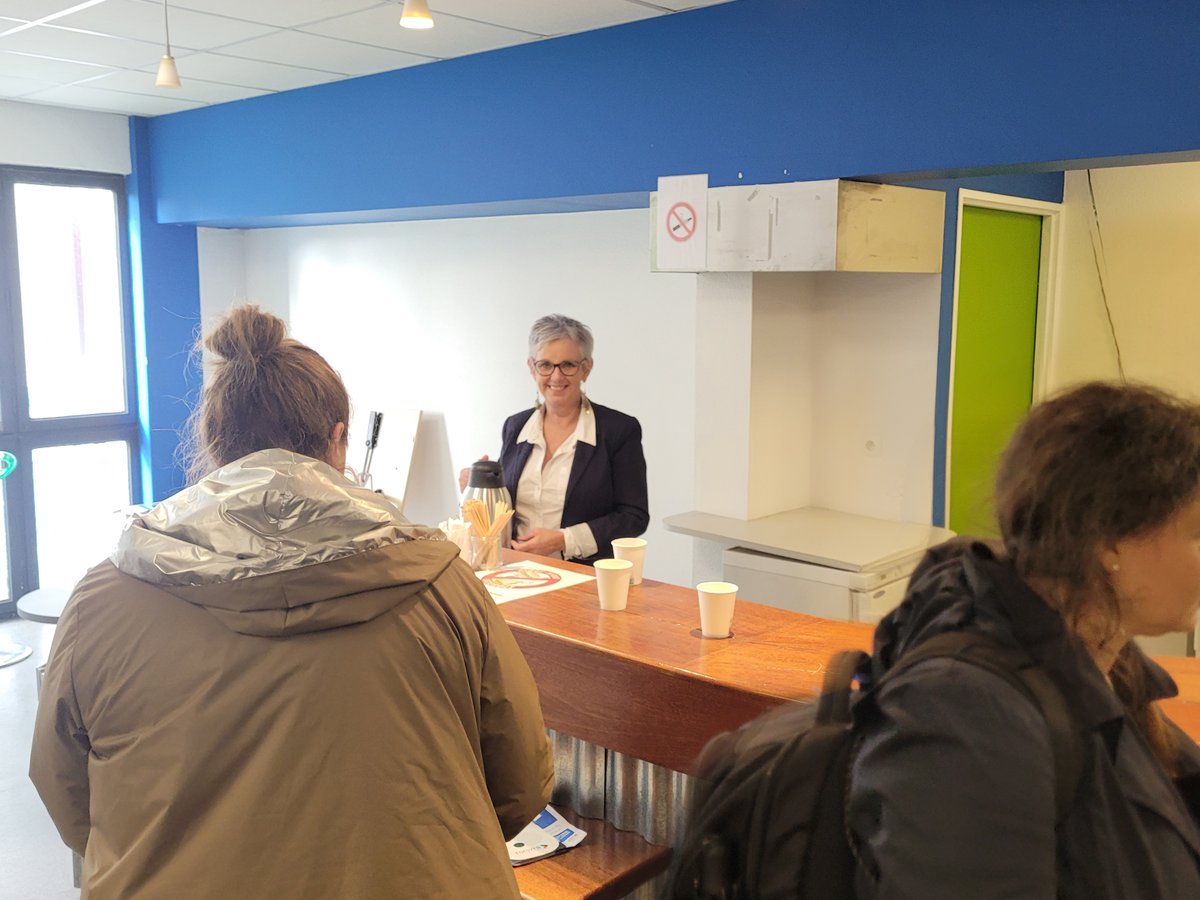 forsyfa's tweet photo. Deux extraits vidéos 🔴 sont à retrouver sur notre page #Facebook ⬇ 
▫ https://t.co/5E4Q7tkHG0 
▫ https://t.co/XTSoNxf7Cx 
Le diaporama de l'intervenant sera accessible en ligne prochainement 😉 
Merci à ADELIS pour l'accueil ☺ https://t.co/YTcGY5jBHA