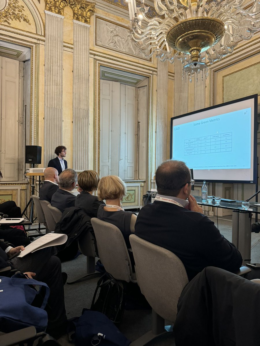 ParadisiResearch (@paradisireslab) on Twitter photo <a href="/DiazKruikP/">Pablo Díaz-Kruik</a> giving his very first talk at #IFCS2023 in Milan! #proudsupervisor #flowchemistry <a href="/DiazKruikP/">Pablo Díaz-Kruik</a> giving his very first talk at #IFCS2023 in Milan! #proudsupervisor #flowchemistry