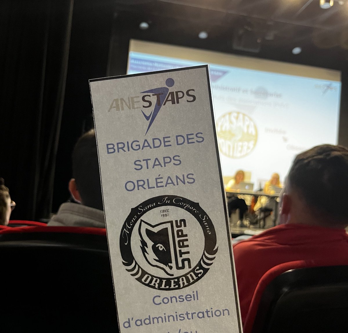 #CAANESTAPS |
Ce week-end avait lieu le CA de l’<a href="/ANESTAPS/">ANESTAPS</a> organisé par <a href="/Bde_Staps_Clf/">BDE STAPS Clermont</a> 🐗

Vote de la politique générale 23-24, commissions permanentes, etc
+ Abordé les projets à venir : #JNSH, #SNSE, etc🗳️🗣️

Faire avancer la structure en représentant les étu #STAPS d’Orléans ✊