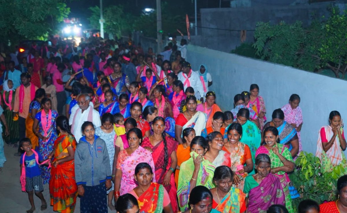 BagathNomula's tweet photo. త్రిపురారం మండలం బెజ్జికల్ గ్రామంలో ఎన్నికల ప్రచారం..

#KCROnceAgain 
#VoteForCar
#TelanganaElections2023 https://t.co/Ks260h3r1H