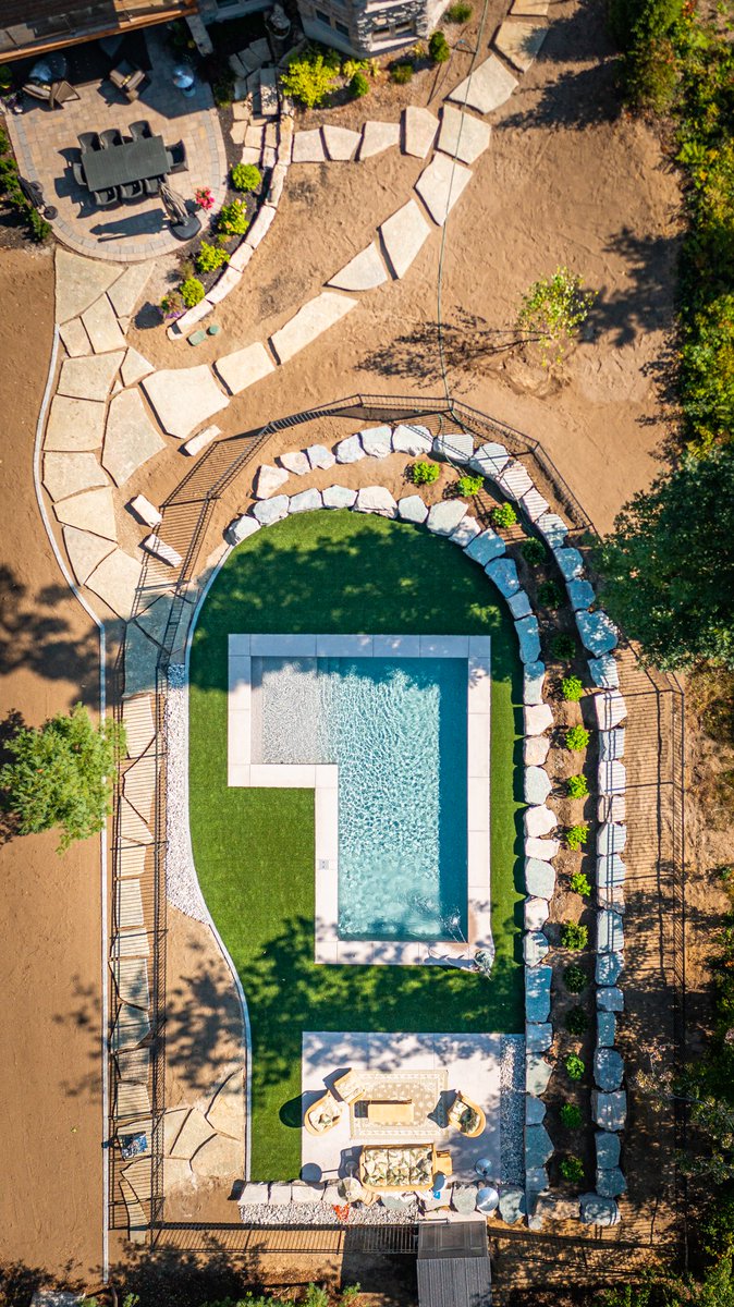 AKKOLTD's tweet image. Create your own private oasis, we can help!
Give us all a call at (519) 245-6252 for a free quote.  We can also be reached by email at akkoltd@execulink.com
#driveways #poolsurrounds #walkways #sidewalks #flatwork #strathroy #londonontario #stthomasontario