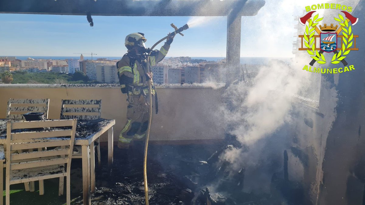 BOMBEROS ALMUÑÉCAR tweet media