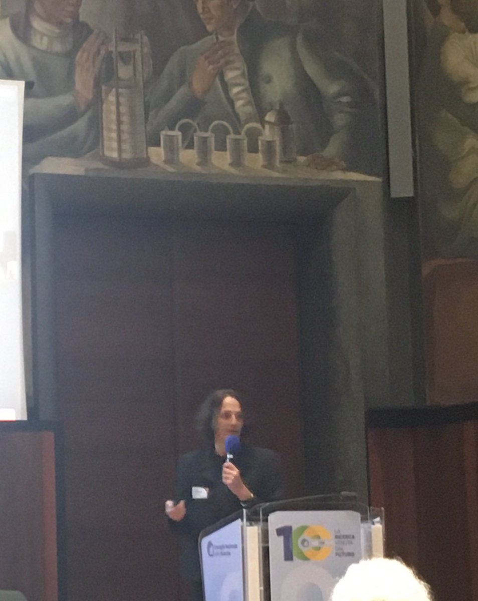 Allegra Via glamorously introducing the success stories of <a href="/elixir_it/">ELIXIR Italy</a> Training Platform at the All Hands Meeting. #AHM
