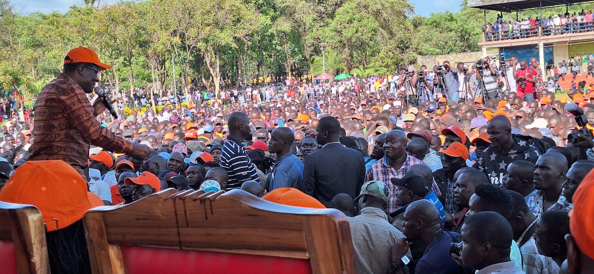 OpiyoWandayi's tweet photo. Addressing wananchi during the official launch of the @TheODMparty recruitment drive , Sports Ground, Kisumu County. 

Dial *483*086# or visit https://t.co/Lw8tHvN5uc

#NgenywaEtekowa 
#WingiWetuMsingiThabiti https://t.co/L4vHOepVGe