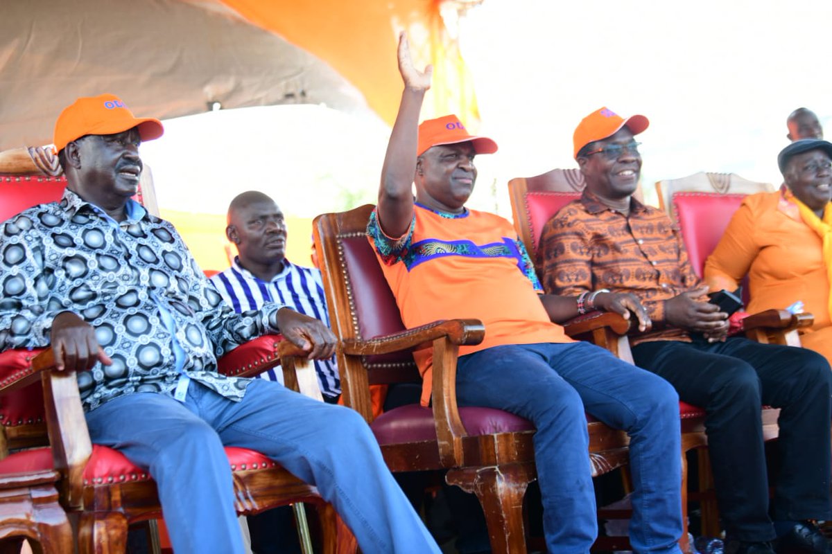 OpiyoWandayi's tweet photo. Addressing wananchi during the official launch of the @TheODMparty recruitment drive , Sports Ground, Kisumu County. 

Dial *483*086# or visit https://t.co/Lw8tHvN5uc

#NgenywaEtekowa 
#WingiWetuMsingiThabiti https://t.co/L4vHOepVGe