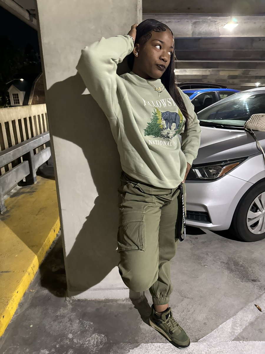 xoneishaaa_'s tweet photo. It’s beeen a whileeee 🐊🍃😘 https://t.co/9BAWrGpbrm