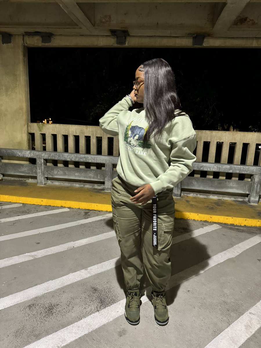xoneishaaa_'s tweet photo. It’s beeen a whileeee 🐊🍃😘 https://t.co/9BAWrGpbrm