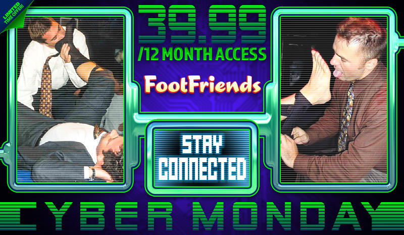 FootFriends's tweet photo. It's officially the best Monday of the year! 🤩 Let's Cyber Monday and chill, together! 🍻  https://t.co/CKF2iwu7vW https://t.co/N6CRLKxOTr
