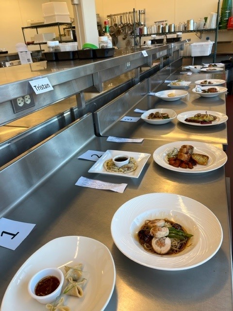 This past weekend, we teamed up with Manitoba Turkey Producers. We hosted our annual Iron Chef Turkey Competition at <a href="/RRC/">RRC Polytech</a> ! 

Eight students from the Culinary Arts program made our Fresh Whole Turkey the star of their appetizers and entrees. 

Congratulations to all!