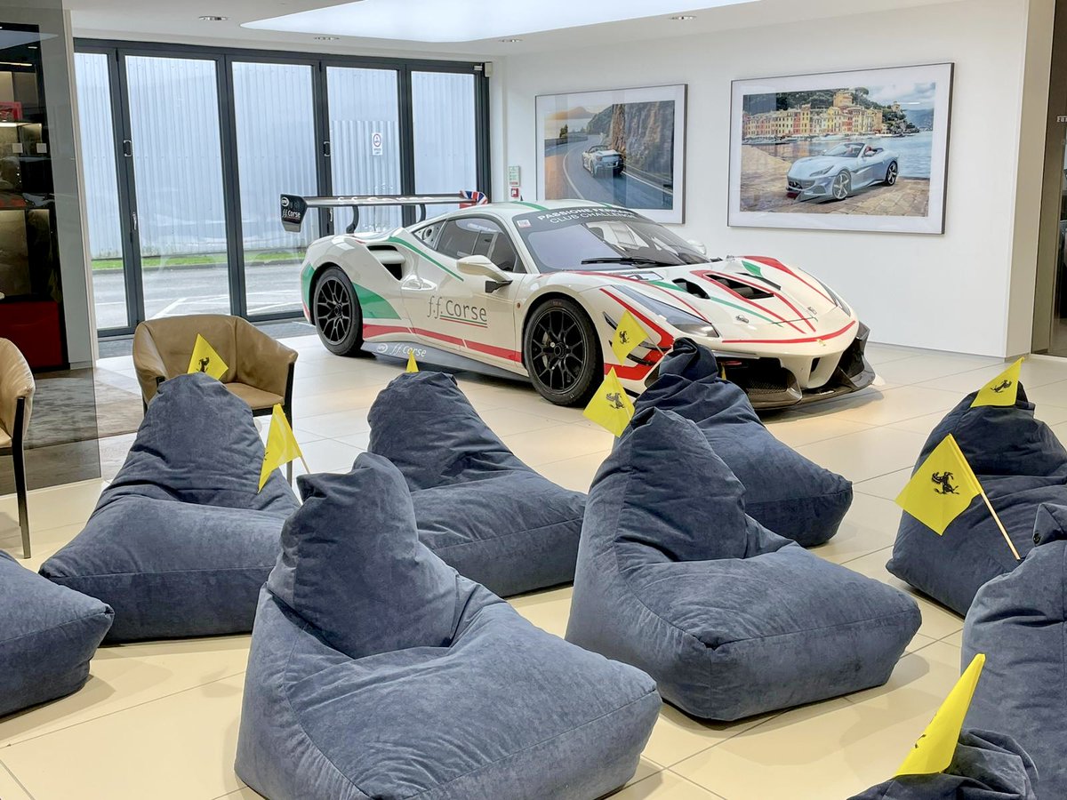 FF_Corse's tweet photo. It was a pleasure to be invited to @Ferrari_Notts yesterday for the screening of the Abu Dhabi GP
Thank you for your hospitality!
#ferrari #ferrariuk #ferrarichallenge #ferrari488challengeevo #abudhabigp #f1 #graypaul #graypaulnottingham #ffcorse #supercarsunday https://t.co/vN9aBprOtv