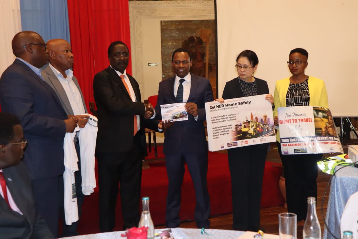 Ke_NaMATA's tweet photo. 1/3. NaMATA in collaboration with @NGEC and support from JICA under the Bus capacity Improvement project took part in the launch of 16 days of activism aganist Gender Based Violence in publlic transport.
#AdvancingMobility https://t.co/dz3kndbKX5