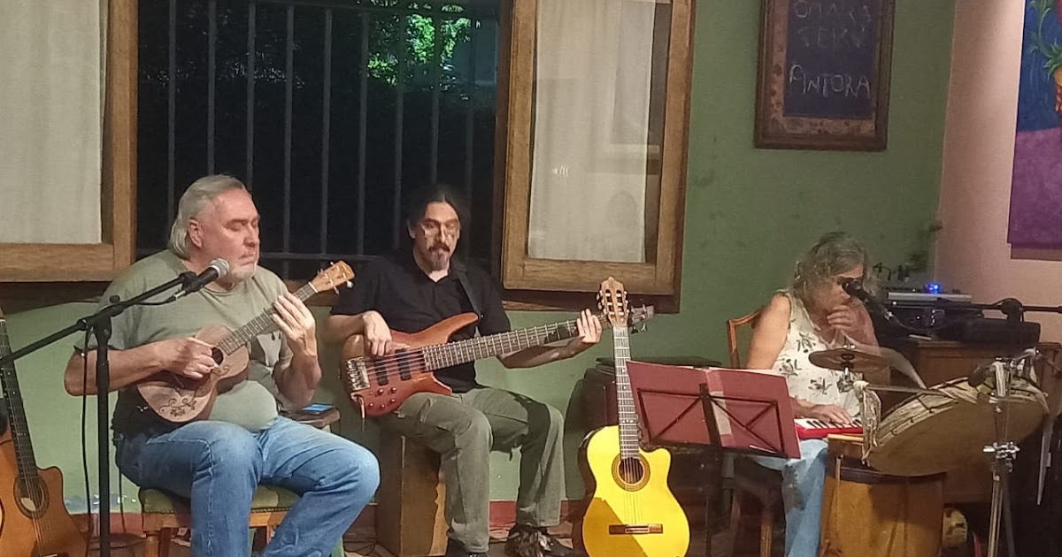 Matuasto_Trio's tweet photo. Hermoso toque en Casa Serú!!! https://t.co/gQoSUopoyl https://t.co/rhYQh31tVQ