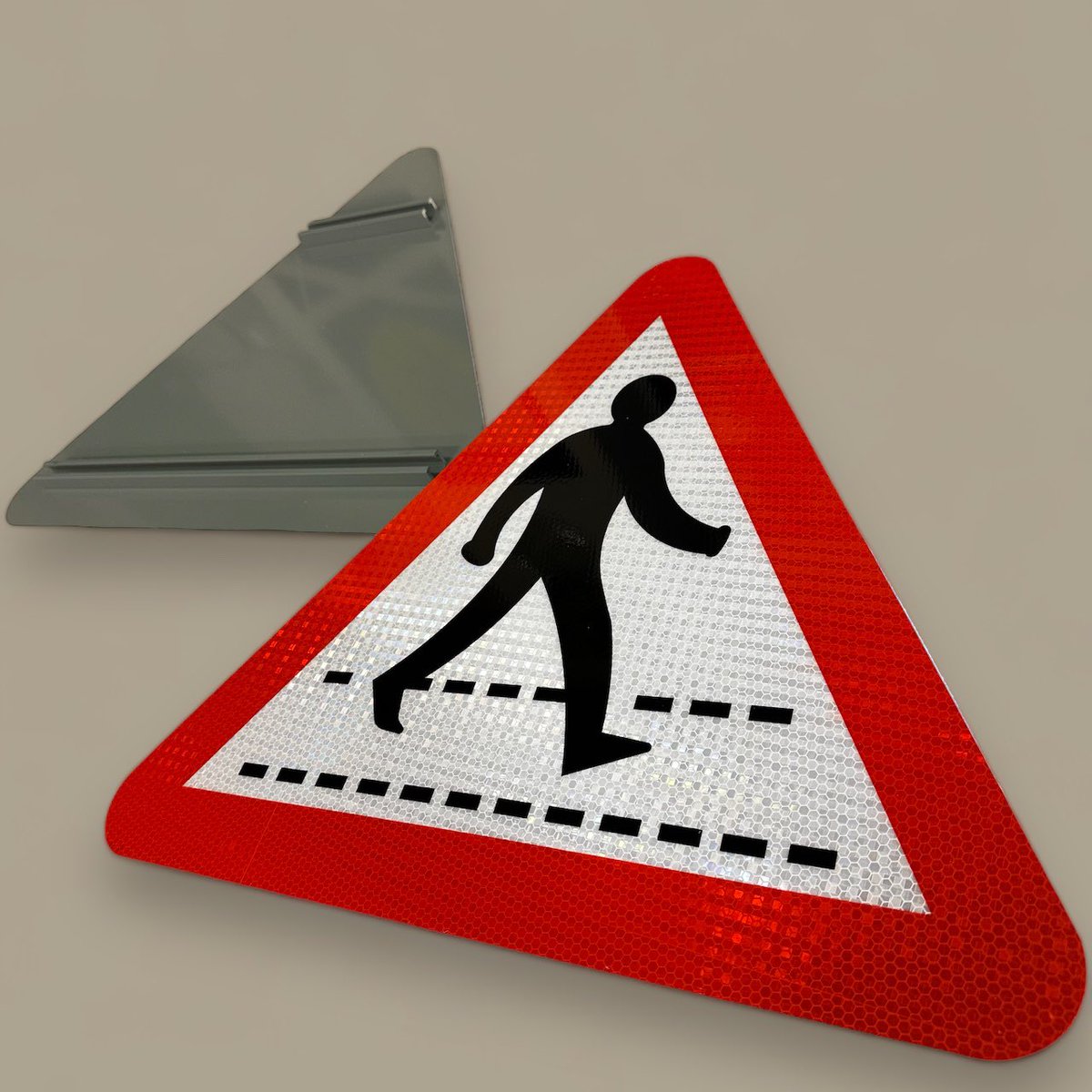 networksigns's tweet photo. 2 of 12 Aluminium Pedestrian Crossing Signs produced for a hospitals car park. Supplied with rails on rear and clips to attach signs to existing poles. Signs reflective at RA2 highway standard reflective finish. 
#networksigns #signage https://t.co/uplserNerH