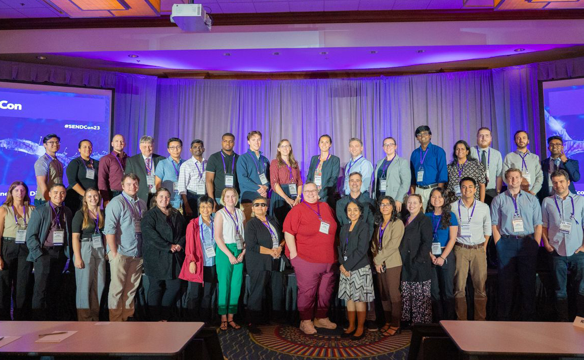 UFMBI's tweet photo. MBI members are taking on neurodegeneration at the 1Florida Alzheimer’s Disease Research Center, @UFNeuroGenetics, @UFCTRND and other centers across the @UF campus and beyond. #MBI25

Click here to help advance our research efforts: https://t.co/DpkIrQlWTZ https://t.co/74gSXgPtt0