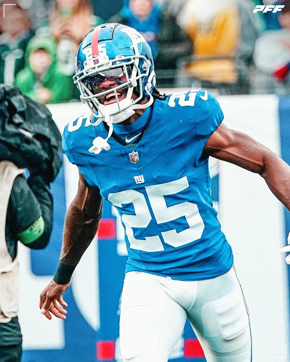 PFF_Betting's tweet photo. Deonte Banks in coverage vs the Patriots

7 targets
3 receptions, 29 yards
1 INT
15.5 passer rating allowed

📈 https://t.co/raWzFVpnrB