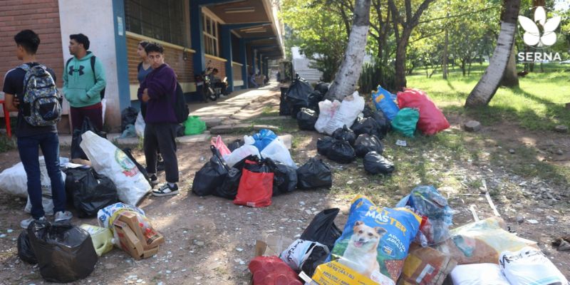sernaHN's tweet photo. La campaña Recicla+ en la @UNAHoficial, concluyó de manera exitosa, logrando la recuperación y valorización de más de 4 mil libras de residuos sólidos que recibieron #INVEMA y #VICAL
Esta iniciativa contó con la coordinación de la Dirección de Gestión Ambiental (DGA), y el acompañamiento de estudiantes de la UNAH a través de la Escuela de Biología en la clase de Educación Ambiental. ♻️