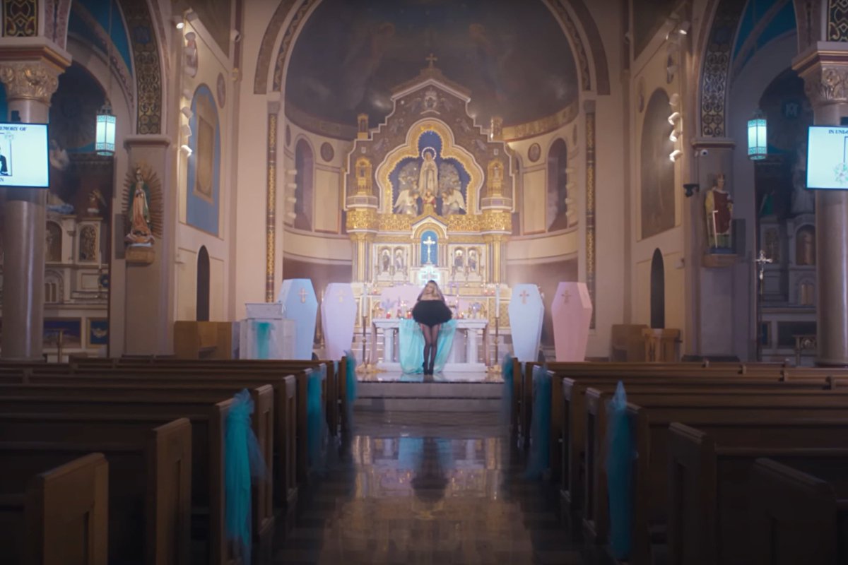 Pop Crave tweet media