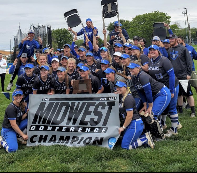 mrcloe04's tweet photo. IC Winter Prospect Camp Website is Up!!! Who’s coming campin’ with @ICladybluesSB ? Small Town, Big Time 🥎 Life. Email payton.cloe@ic.edu for details/info. 
https://t.co/zdPMeJWjZL https://t.co/NzAqq0Dk2G