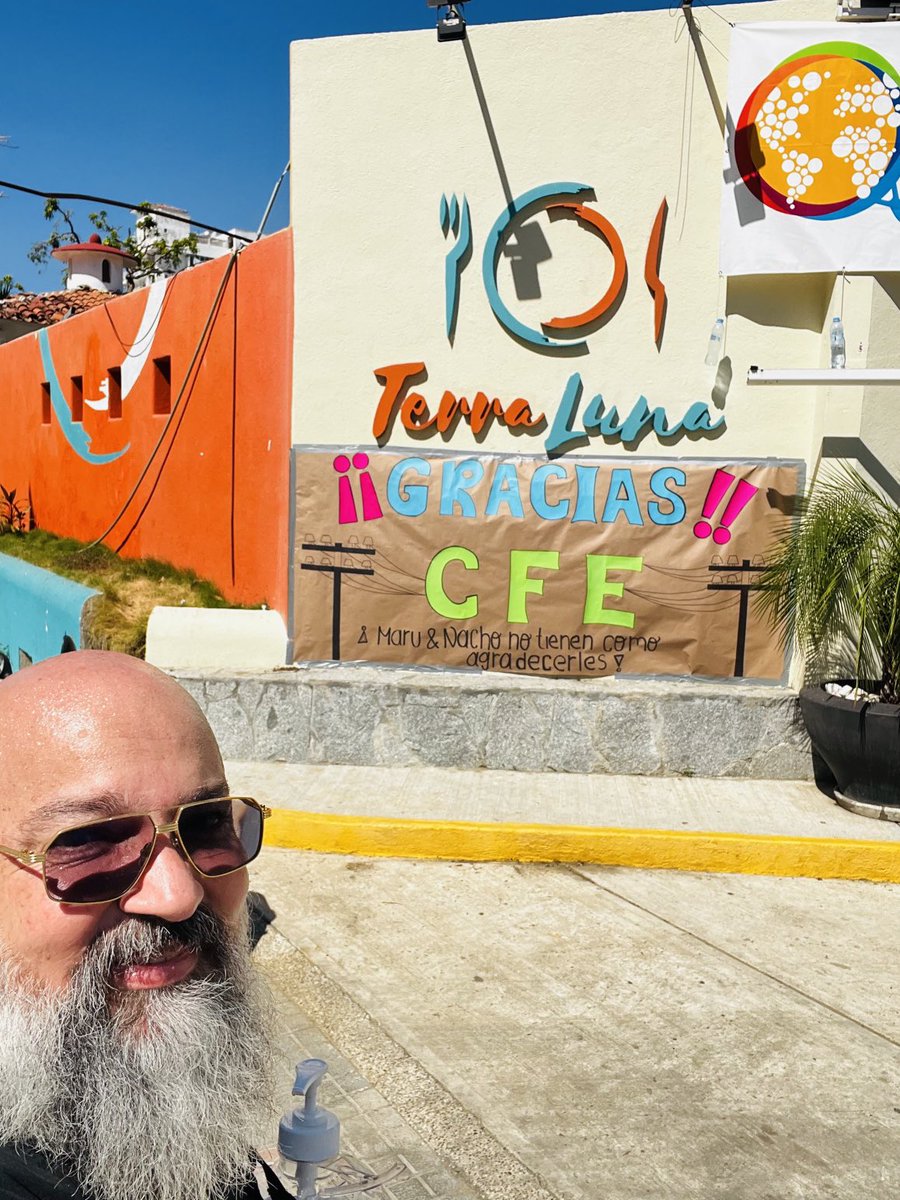nacholanda3's tweet photo. Gracias CFE , pero no nos dejen , falta mucho !!!!! https://t.co/McY1iR3q6h
