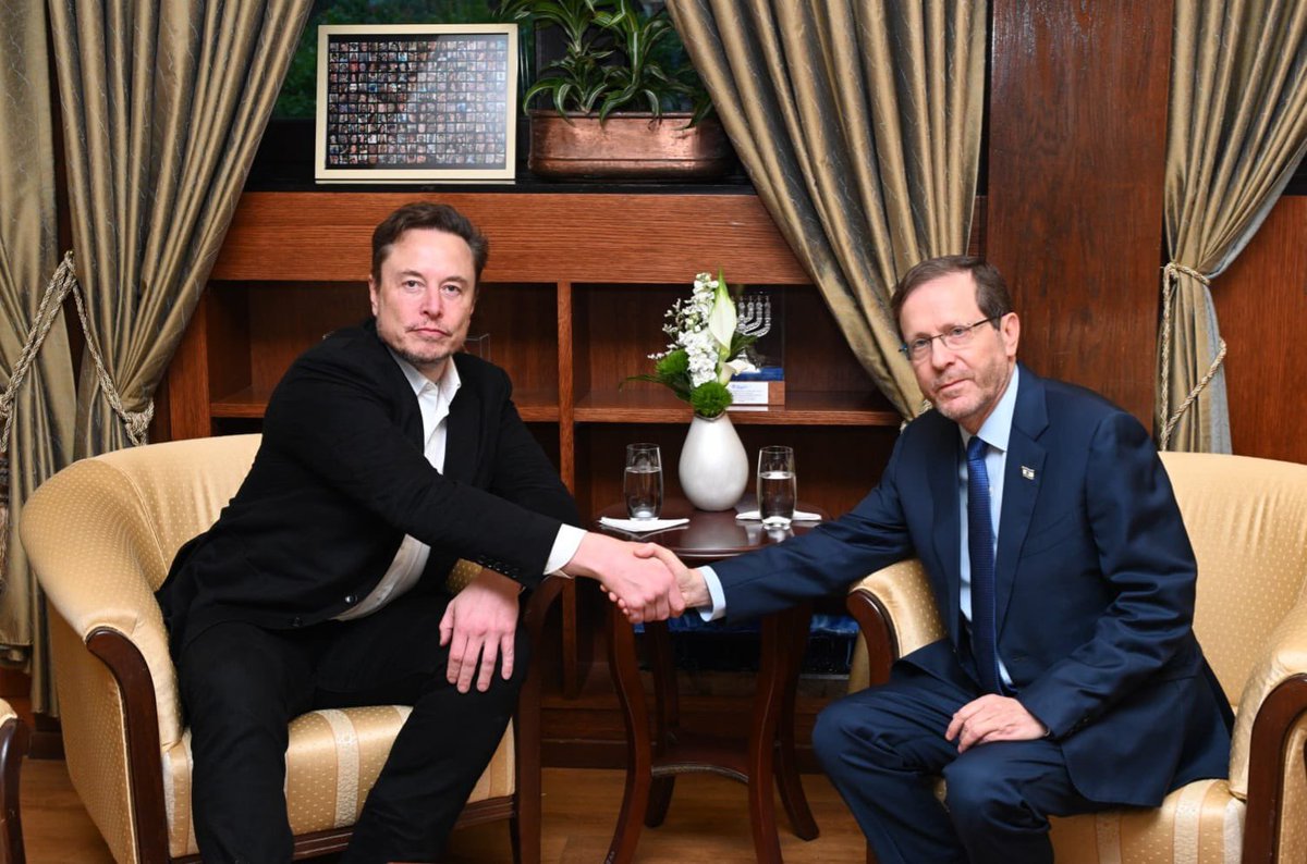 Isaac_Herzog's tweet image. Your visit to Israel @ElonMusk is very important in these difficult days. Thank you for a candid and open conversation. You stand at the forefront of global progress with the most advanced technologies on the planet, while unfortunately social media platforms - including some you…