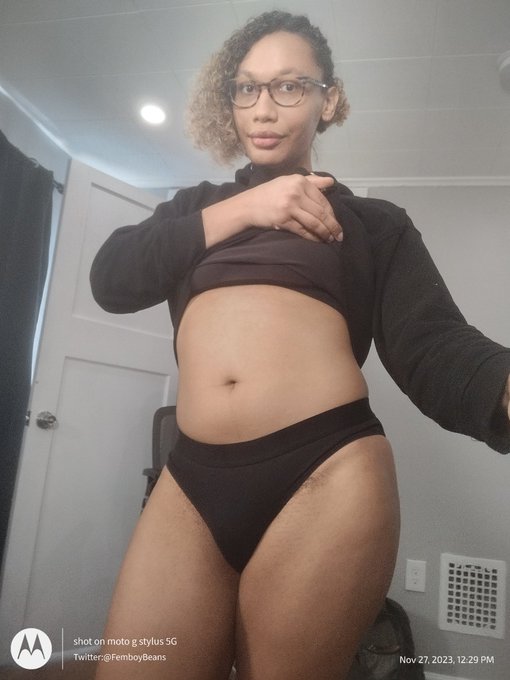 Breed me full. https://t.co/h4jZ2wQ2rM