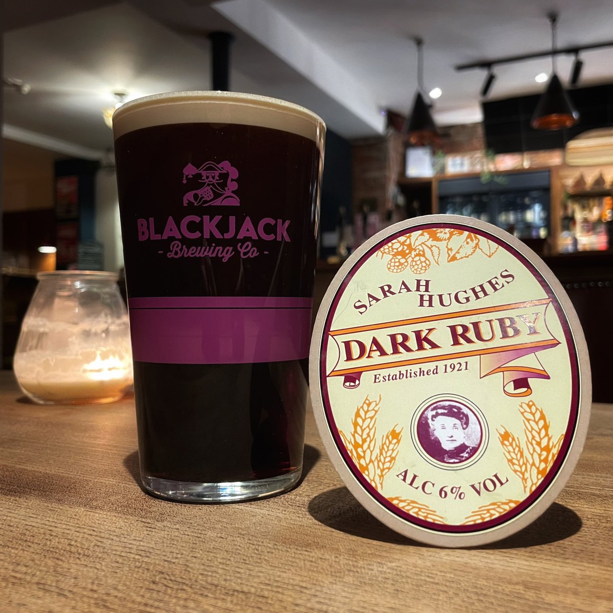 Sarah Hughes Dark Ruby Mild, one of the UK’s best &amp; most sought after cask beers! 🖤 

Sarah Hughes has a long history, with beers being brewed on the premises for over 150 years.

(1/3)