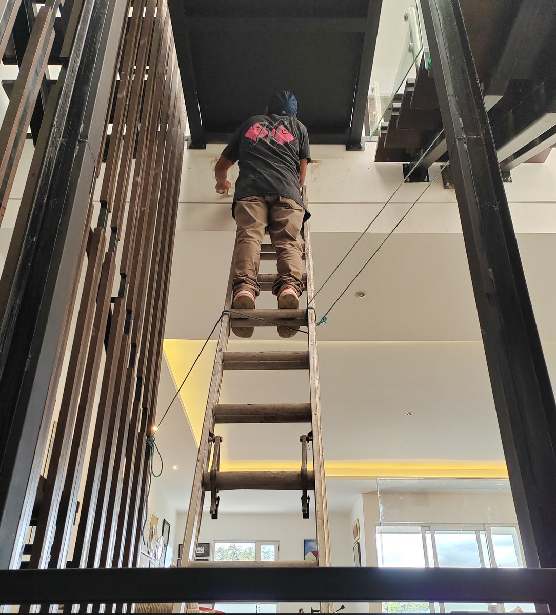 MVillacortaOf's tweet photo. Que satisfacción -con todo lo que implica y desde una pequeña empresa- construir y generar trabajo e  ingresos, con honestidad y desde el esfuerzo propio. ¡Alegría de la buena y consciencia en paz!
#Guatemala
#ElTrabajoDignifica https://t.co/kVx4hepWcs