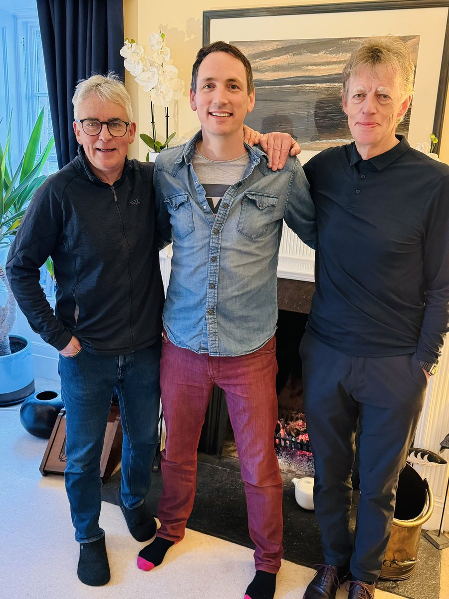 Gary Innes tweet media