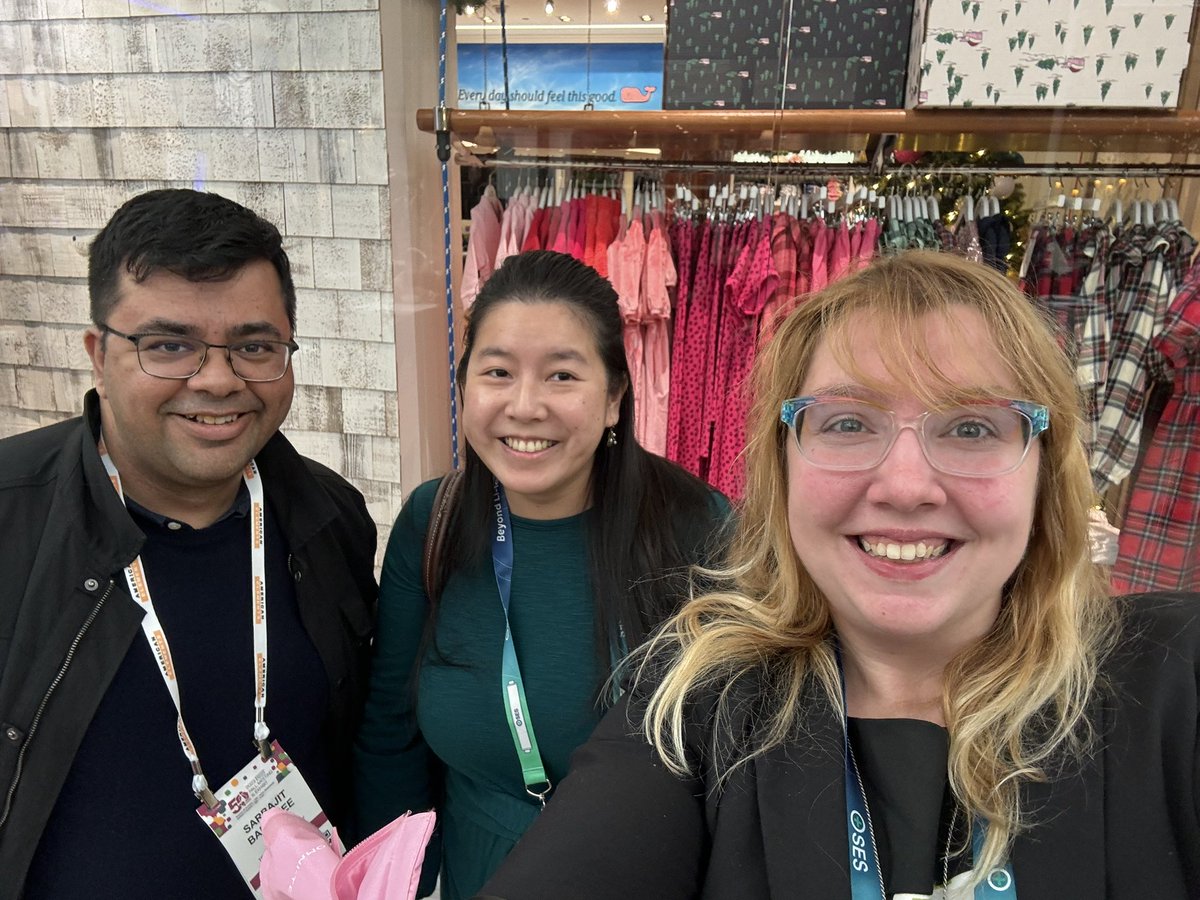 Had an amazing time meeting @SarbajitBanerj1 finally with @stacey_chin reminiscing about the days of our Cell Press webinar in 2020. #F23MRS is off to a great start!