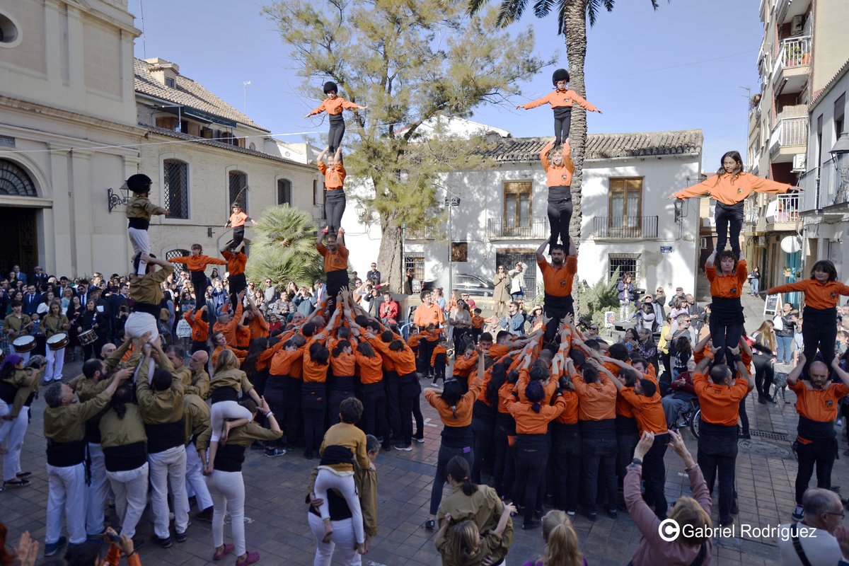 A plaça 👇
- Entrada amb 3 P3 caminats i camí de gegantets
- Alta de Cinc
- Sénia
- Alta Clàssica
- Ventall amb 2 P4, 2 P3 i 2 P2
L’any que ve més, amb el nostre desè aniversari!
📷 Gabriel Rodríguez