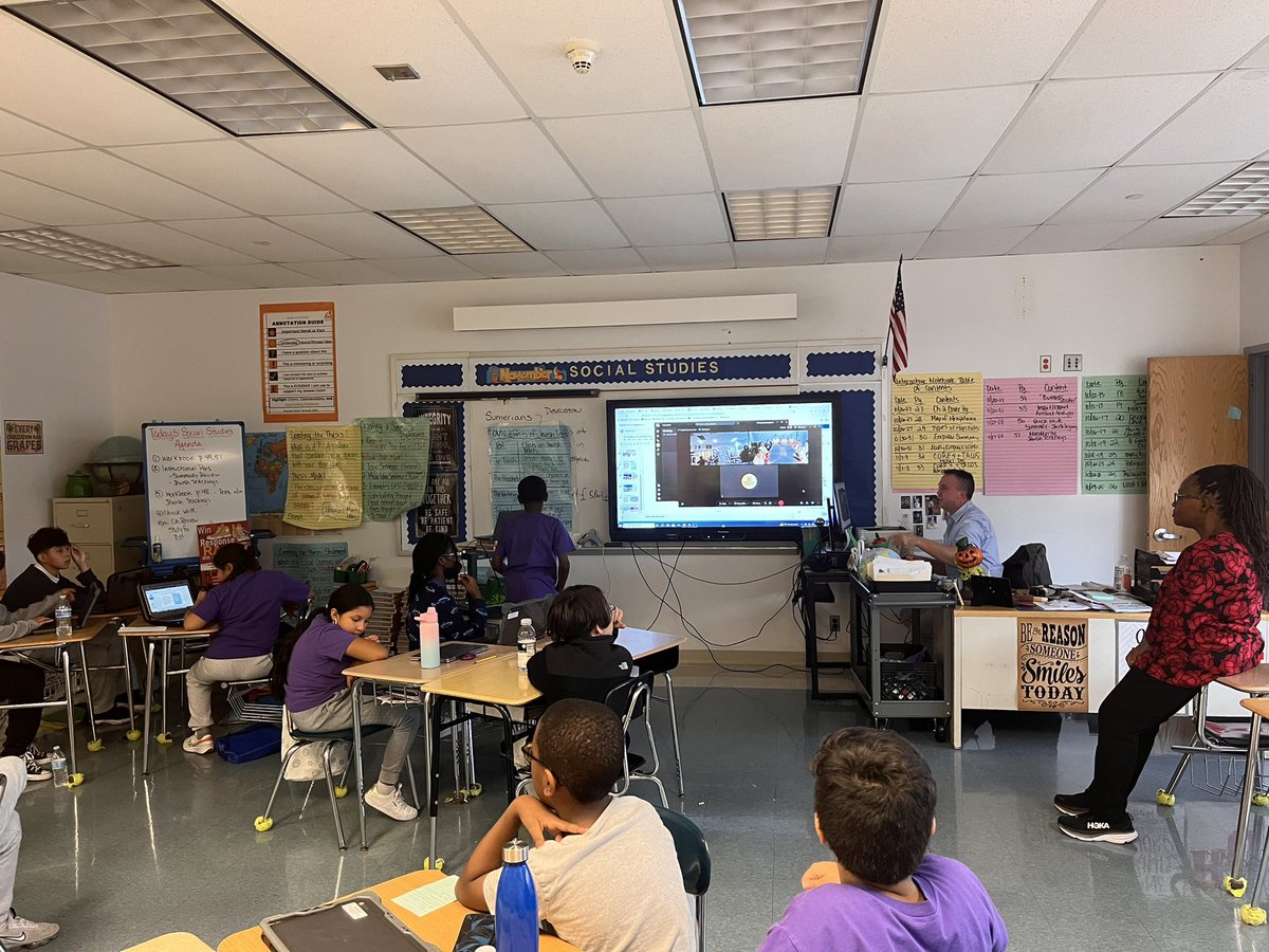 Using the “G” in GRAPES , students in Mr. Rose’s 6th grade class <a href="/RPCS369/">Rosa Parks Community School</a> are answering questions about NJ Geography from our partner school in Ghana! Thanks to <a href="/OiadaIntl/">Oiada International</a> and <a href="/KeanUniversity/">Kean University</a> for making it happen! <a href="/Gerald_Fitzhugh/">Gerald Fitzhugh II, Ed.D. 👌🏾♦️👌🏾♦️KAY</a> <a href="/ops_district/">Orange Public Schools</a> #goodtogreat