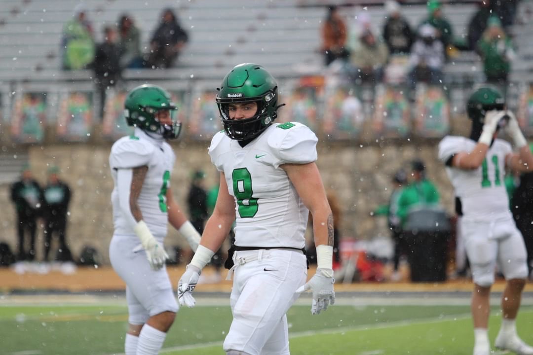 gavinpfannen8's tweet photo. Junior season 
91 tackles 
1 int 
 4 pbu’s 
 @DerbyRecruit 

https://t.co/5rcWtpjNj8 https://t.co/oLnvrHAXD8