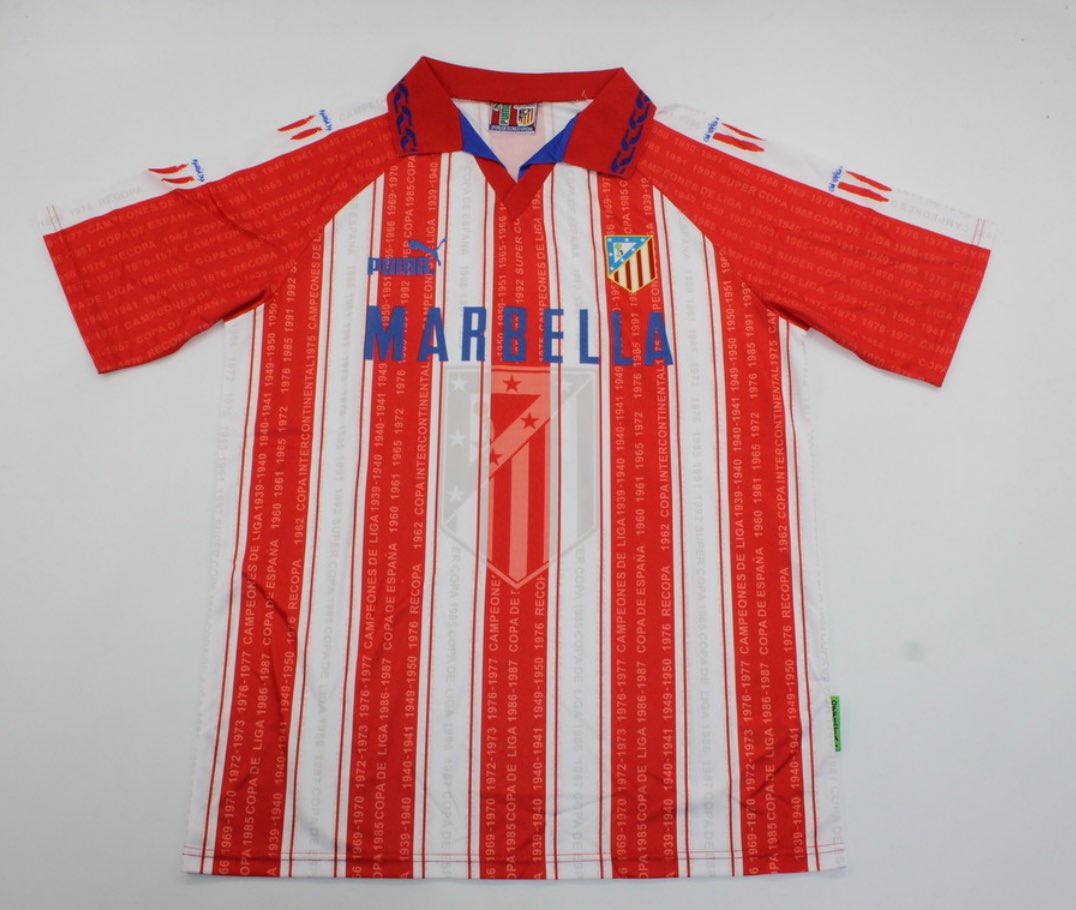 Reycholosimeone's tweet photo. 🚨SORTEO INTERNACIONAL! 

Camiseta A ELEGIR entre estas del Atlético de Madrid! 

Para participar: 
• RT ⏪
• Follow @Reycholosimeone y @Hispadrops ❤️

Opcional: Mencionar a 1 amigo para doble participación.

ℹ️Puedes conseguir cualquier camiseta en @Hispadrops 

☘️ Ganador 30/12