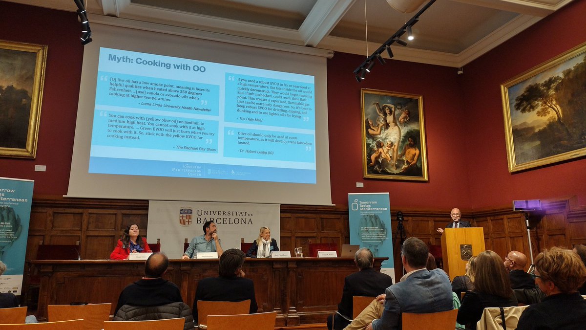 Excellent panel discussing olive oil research <a href="/mapeibo/">Maria Perez Bosch</a> and gastronomy, and some myth busting by the <a href="/About_OliveOil/">About Olive Oil</a> Time to do the same for #carbohydrates #TTM2023 <a href="/holaTMC/">Torribera Mediterranean Center</a>