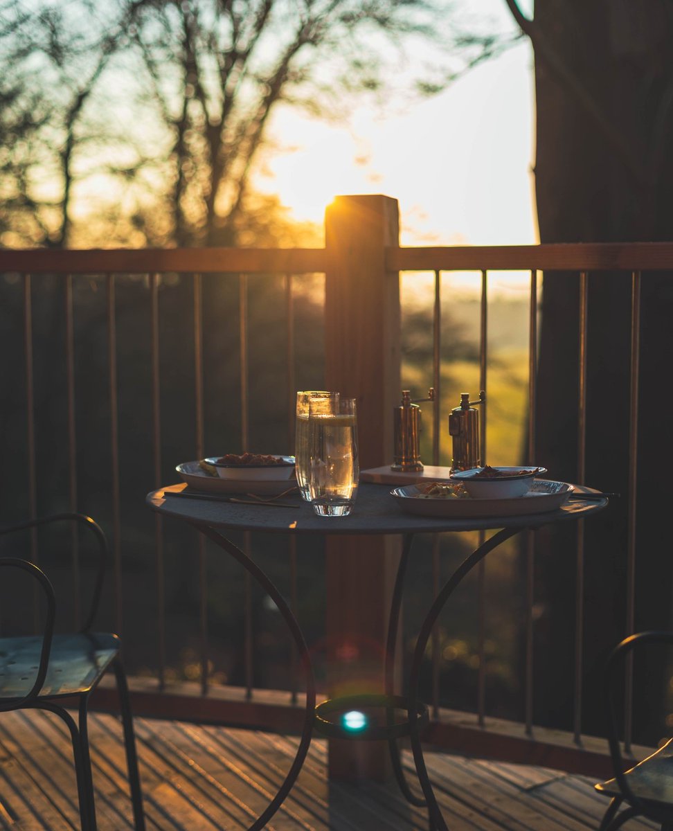 Cowdray Estate tweet media