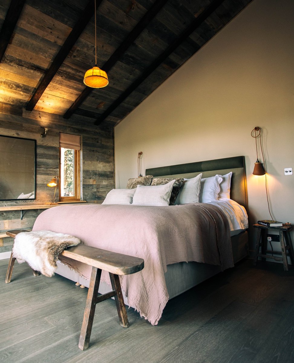 Cowdray Estate tweet media