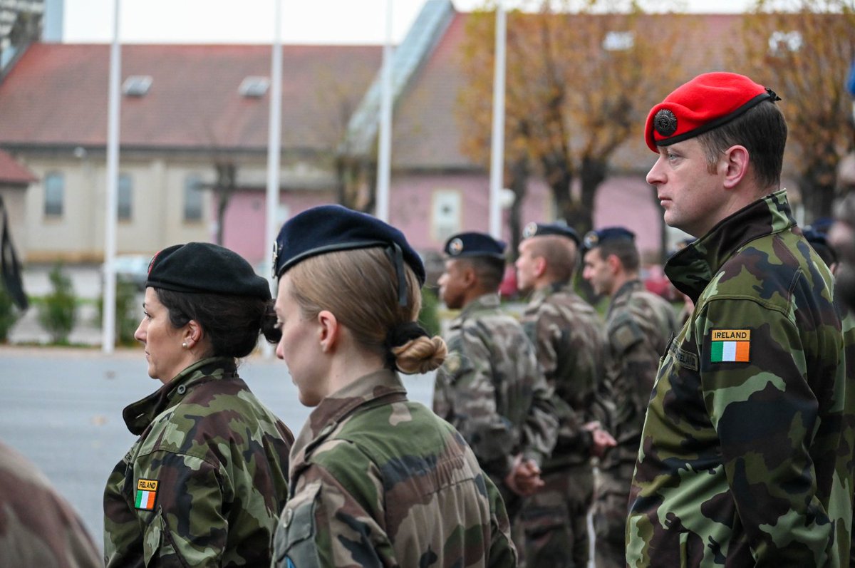 3eHussards's tweet photo. Les échanges internationaux sont essentiels pour que chacun puisse comprendre le fonctionnement de l'autre.
Ainsi recevoir ou être reçu dans les unités étrangères est toujours un honneur.
#interoperabilite https://t.co/AtzZlhohkI
