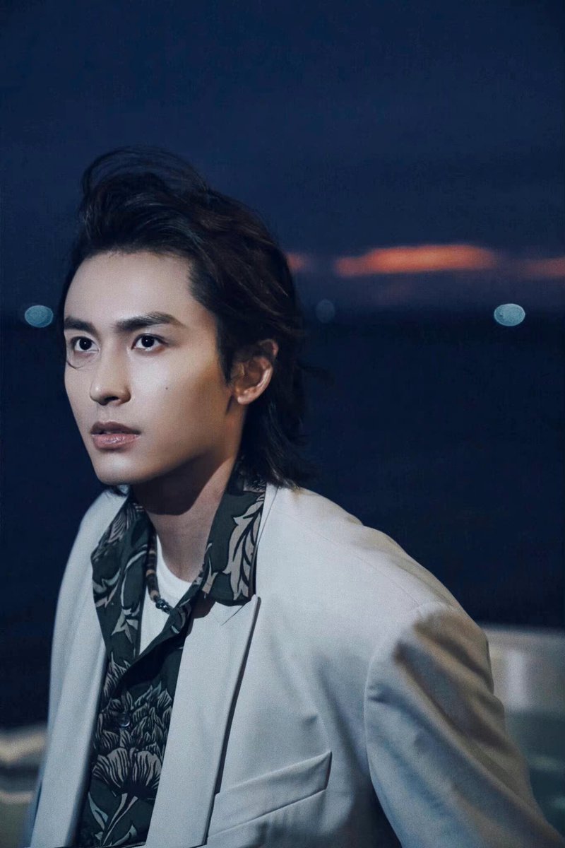 2020.11.14 🐱工作室微博

boss@张哲瀚疯子 的漂流瓶里塞了一张明信片💌
记录着那天海岛的风🌪

#张哲瀚 #龚俊 #Zhangzhehan #GongJun #JunZhe