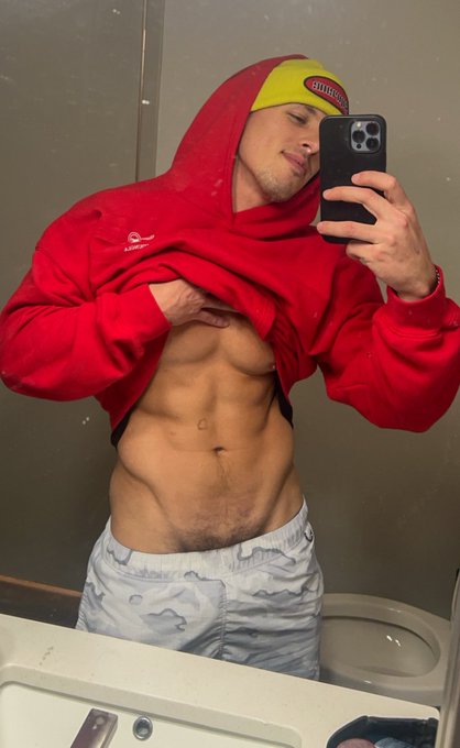 RT if i should keep the pubs  https://t.co/bUfSZpgNhL https://t.co/8OT7UQEP6w