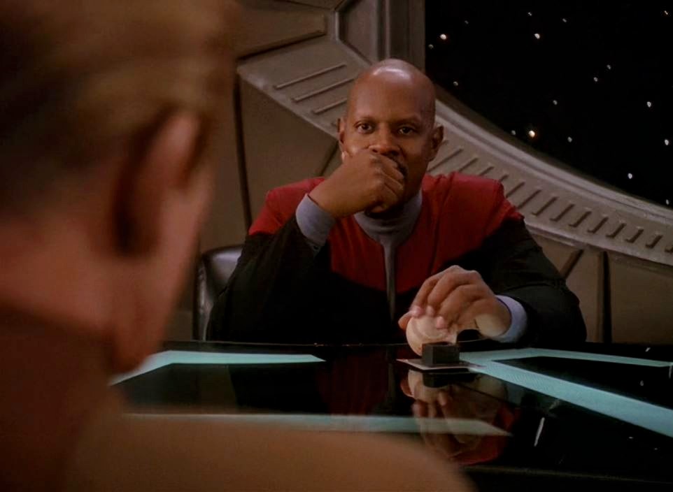 Daily Captain Sisko (@dailysisko) on Twitter photo 