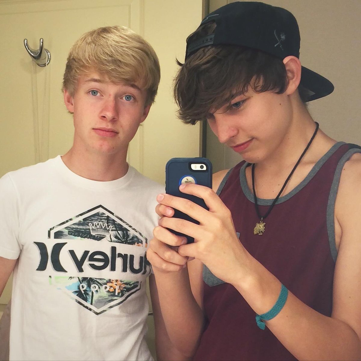 ColbyBrock's tweet photo. happy birthday  @SamGolbach couldn’t do this crazy roller coaster called “life” without ya ! 🥂 love ya man https://t.co/nhvTxXxocU