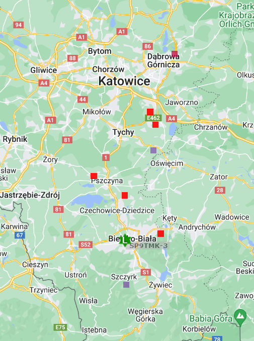 SP9DLM's tweet photo. Michael @SP9TMK installed an antenna connected to the #LORA #APRS gateway on the roof of the building. The effects are visible on the map. #loraaprs #aprslora #hamradio https://t.co/rImCKOoJUG